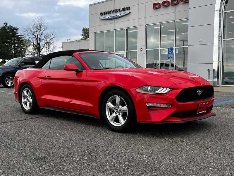 Used 2019 Ford Mustang EcoBoost with VIN 1FATP8UH8K5158959 for sale in Troy, MO