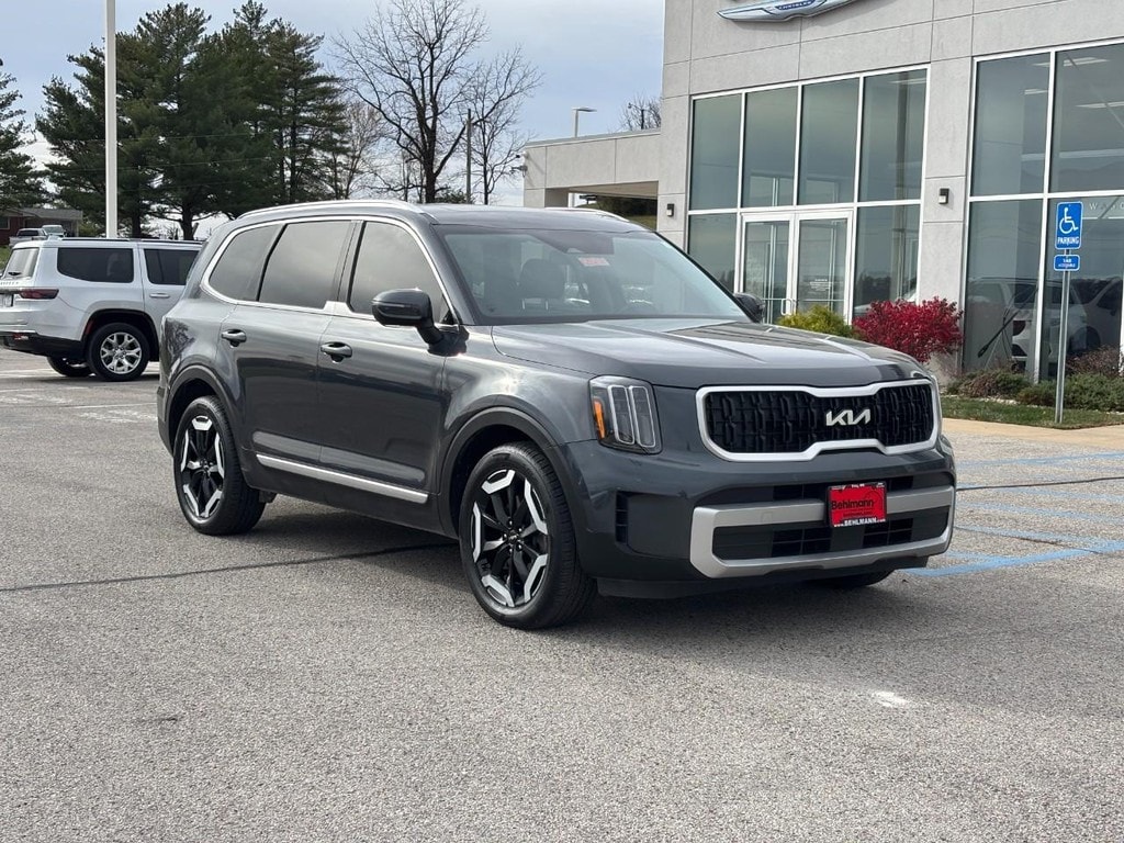 Used 2023 Kia Telluride EX SUV