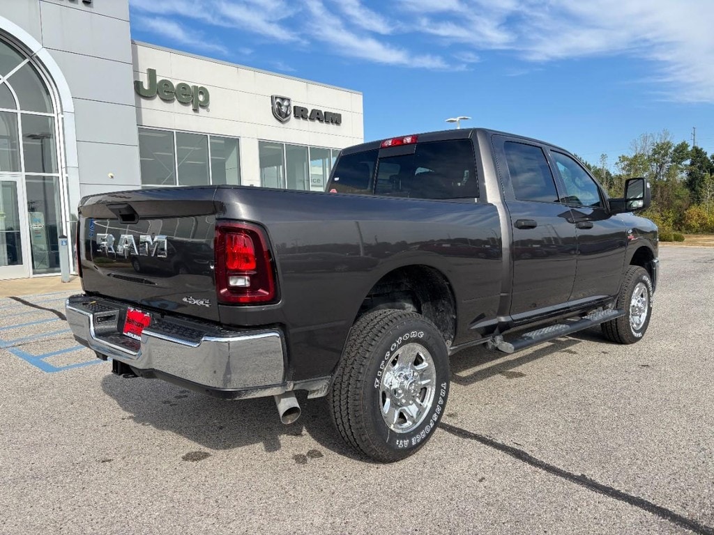 New 2026 Ram 2500 TRADESMAN CREW CAB 4X4 6'4 BOX Pickup