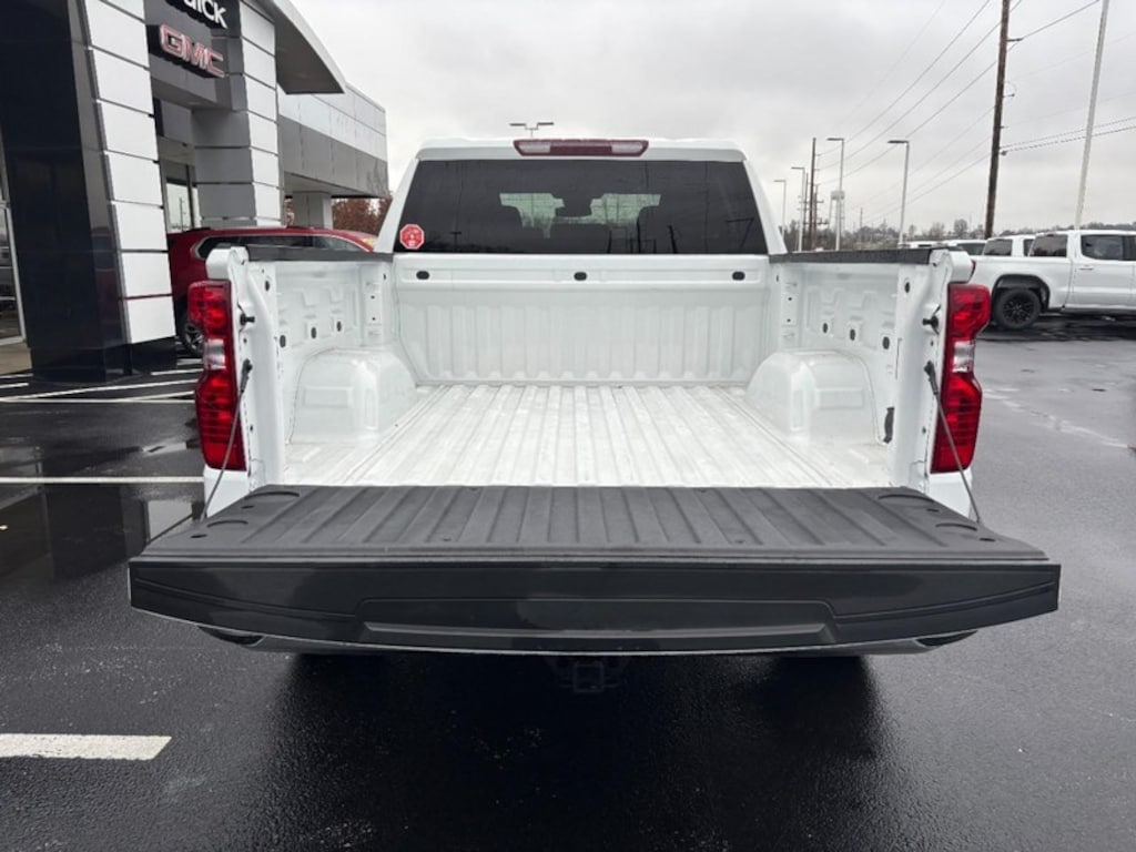 Used 2024 Chevrolet Silverado 1500 LT w/1LT Truck Crew Cab
