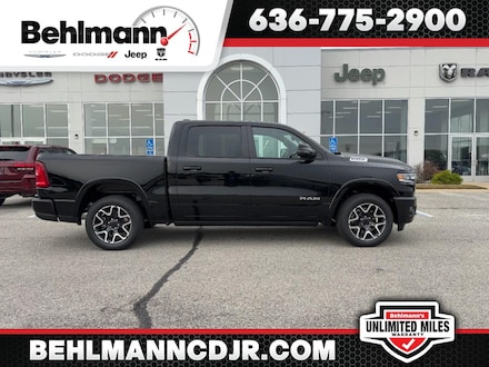 2026 Ram 1500 LARAMIE CREW CAB 4X4 5'7 BOX Pickup