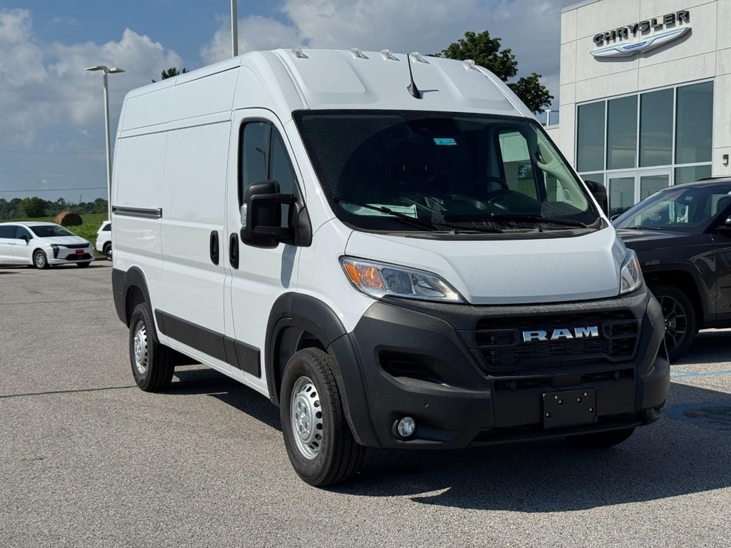 New 2026 Ram ProMaster PROMASTER 1500 TRADESMAN CARGO VAN HIGH ROOF 136' Cargo Van
