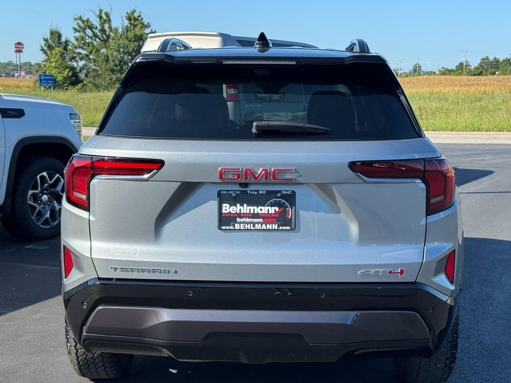 Used 2026 GMC Terrain AT4 SUV
