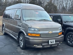 2022 Chevrolet Express 2500