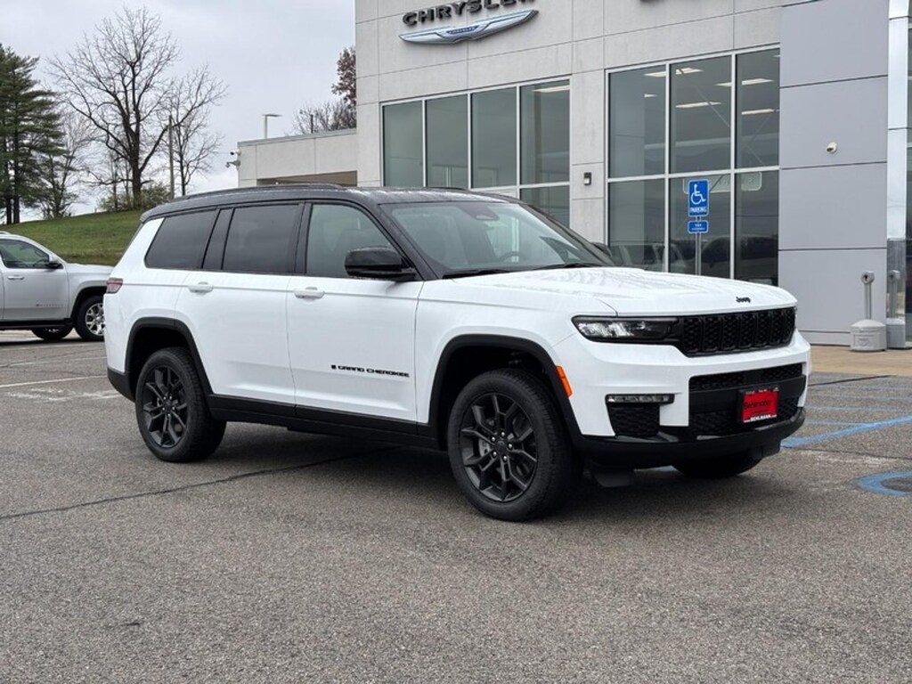 New 2025 Jeep Grand Cherokee L LIMITED 4X4 Sport Utility