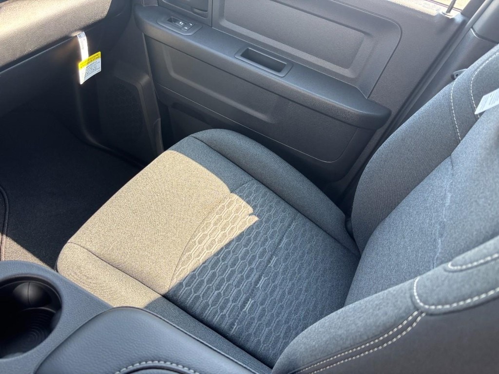 2026 RAM 2500 Tradesman - Photo 14