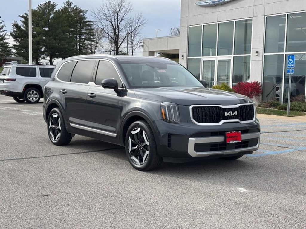 Used 2023 Kia Telluride EX SUV