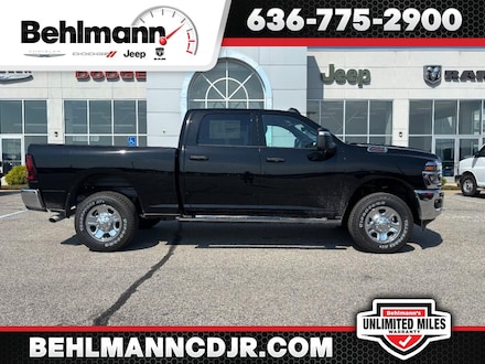 2026 Ram 2500 TRADESMAN CREW CAB 4X4 6'4 BOX Pickup