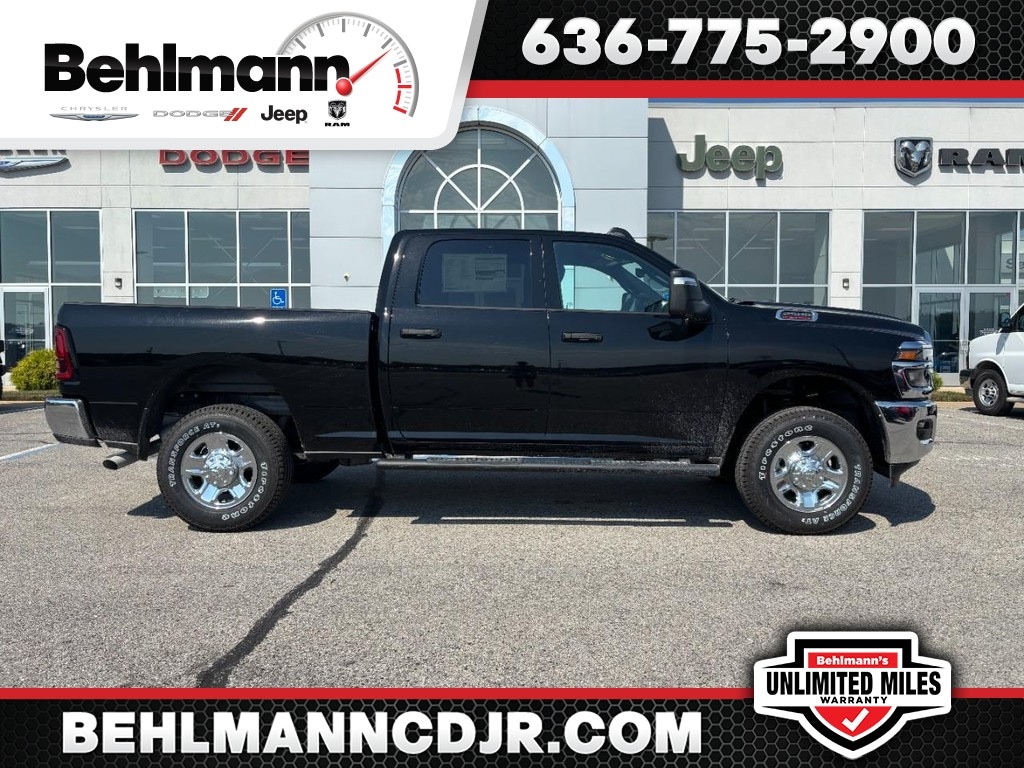 New 2026 Ram 2500 TRADESMAN CREW CAB 4X4 6'4 BOX Pickup