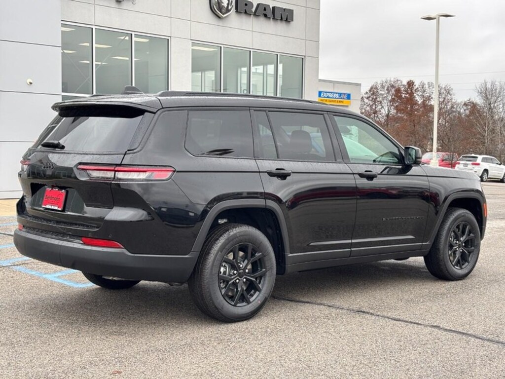 New 2025 Jeep Grand Cherokee L ALTITUDE X 4X4 Sport Utility
