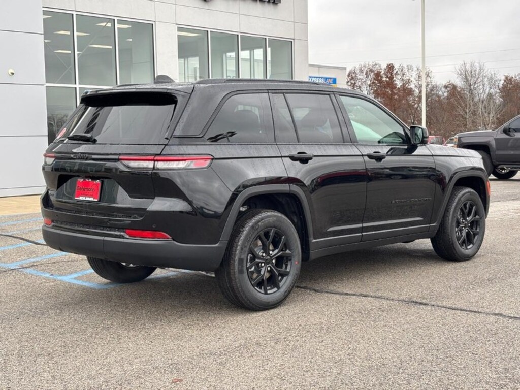 New 2025 Jeep Grand Cherokee ALTITUDE X 4X4 Sport Utility