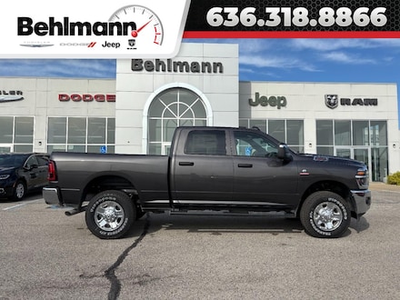 2026 Ram 2500 TRADESMAN CREW CAB 4X4 Pickup