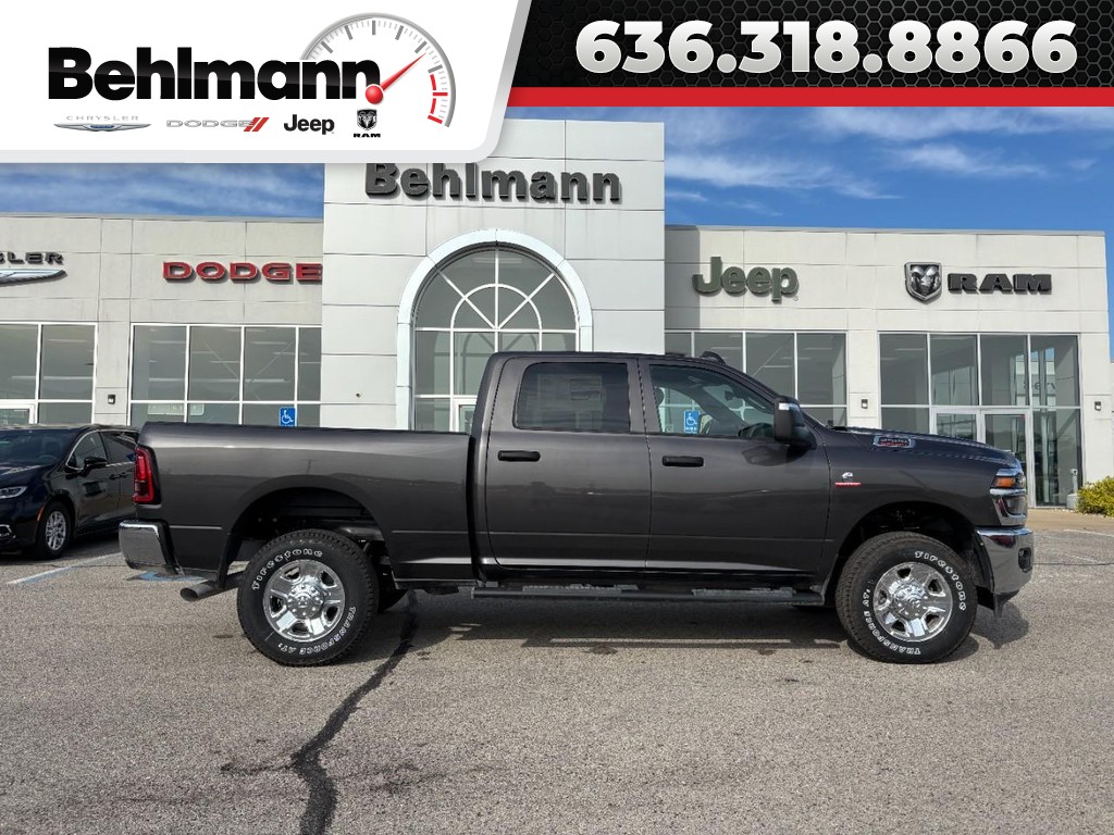 2026 Ram 2500 TRADESMAN CREW CAB 4X4 Pickup