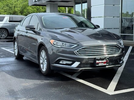 2017 Ford Fusion SE Sedan