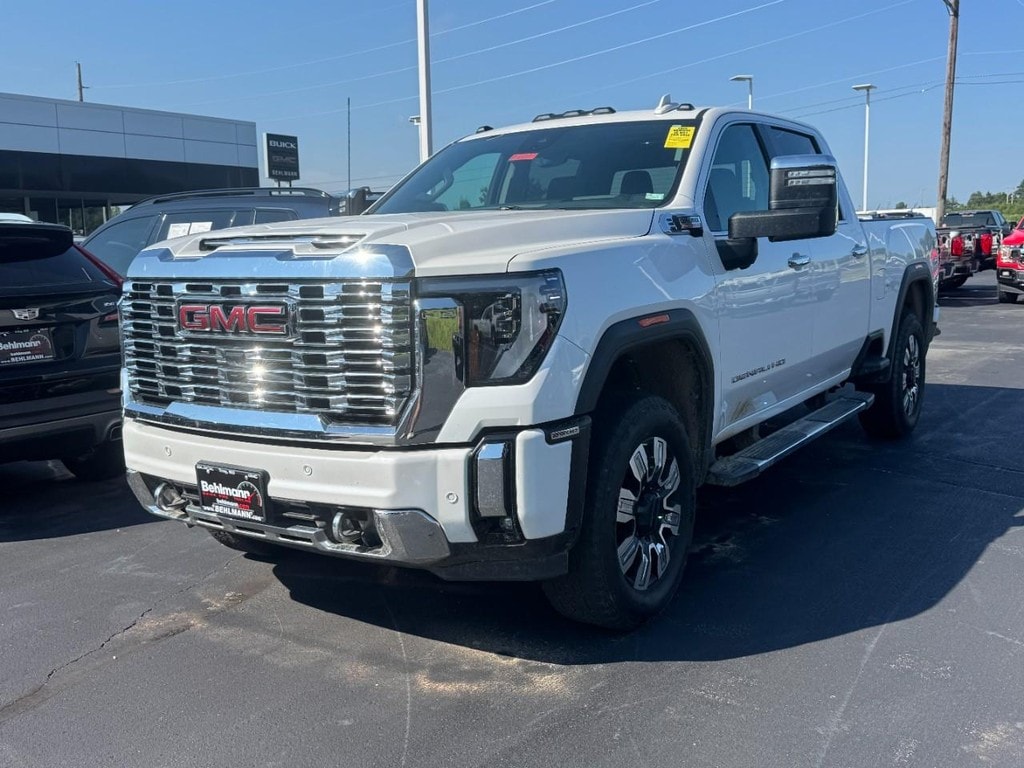 Used 2025 GMC Sierra 2500 HD Denali Truck Crew Cab