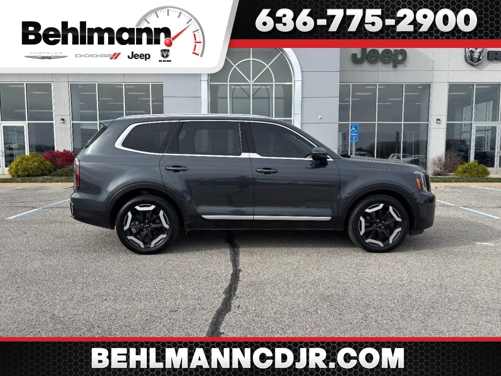 Used 2023 Kia Telluride EX SUV