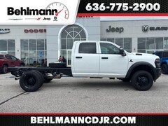 2025 Ram 5500 Chassis Cab 5500 TRADESMAN CHASSIS CREW CAB 4X4 60' CA Pickup