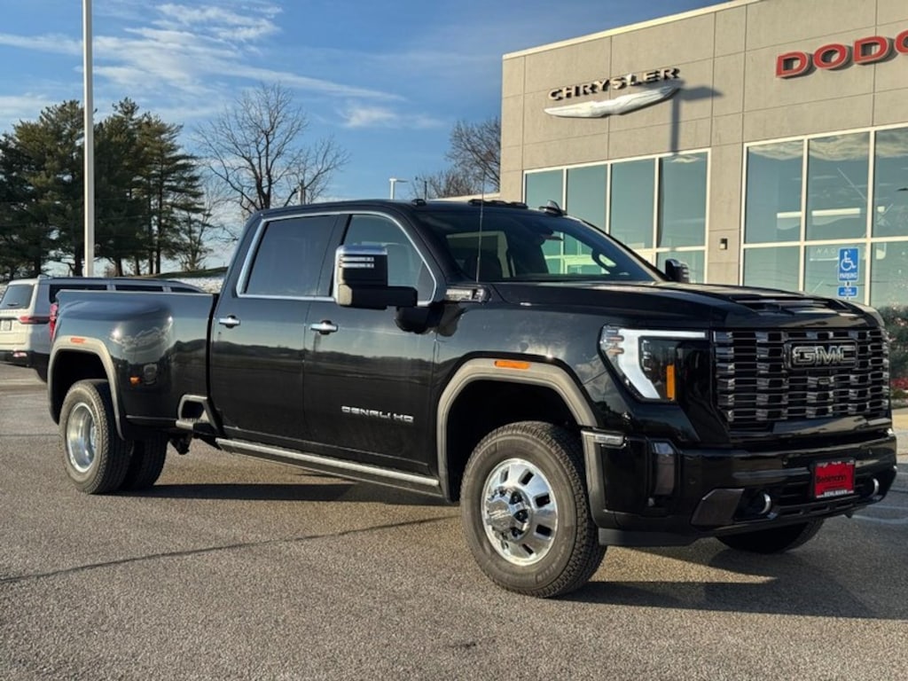 Used 2024 GMC Sierra 3500 HD Denali Ultimate Truck Crew Cab