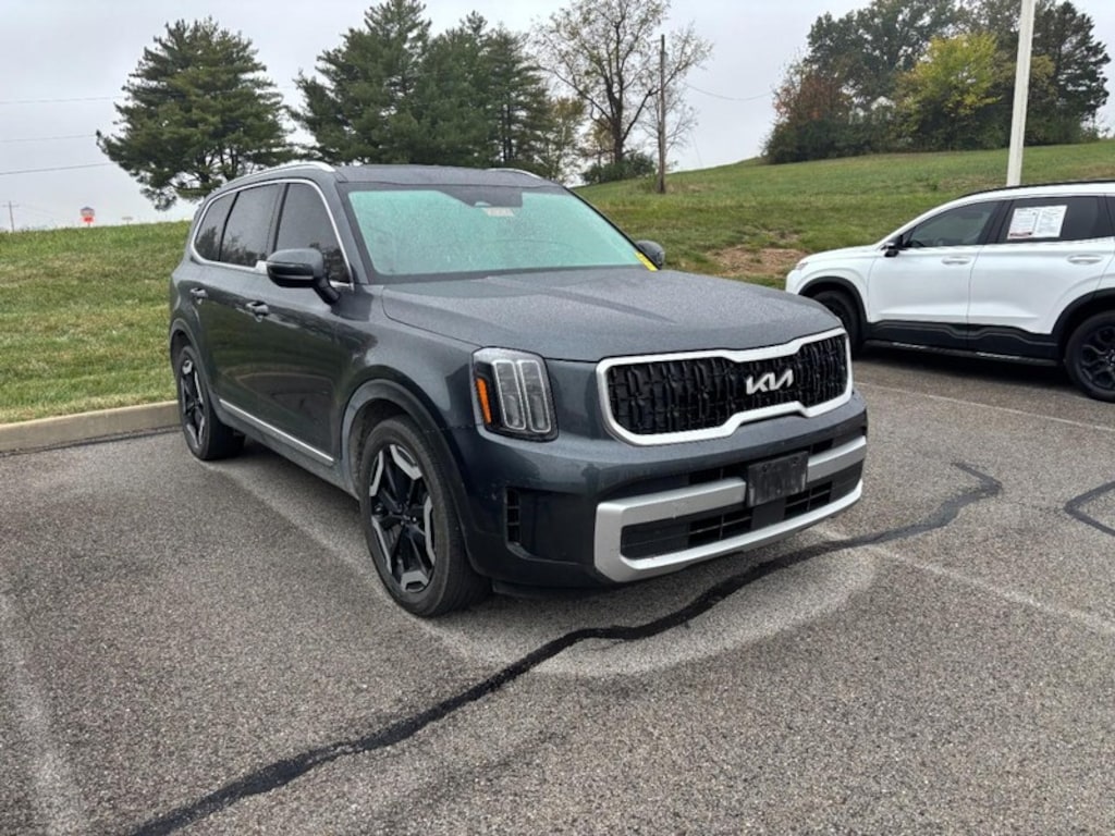 Used 2023 Kia Telluride EX SUV