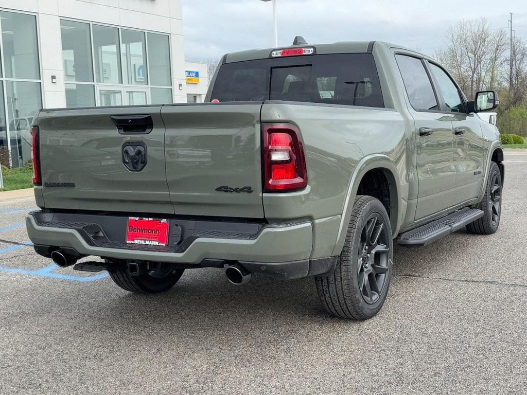 New 2026 Ram 1500 LARAMIE CREW CAB 4X4 5'7 BOX Pickup