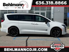 2027 Chrysler Pacifica