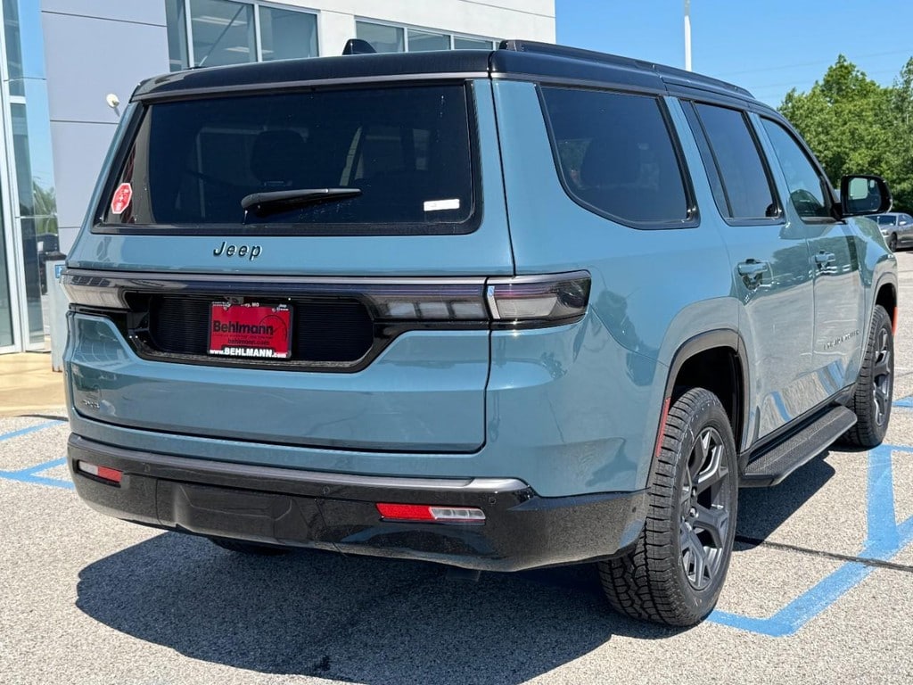 New 2026 Jeep Grand Wagoneer UPLAND 4X4 Sport Utility