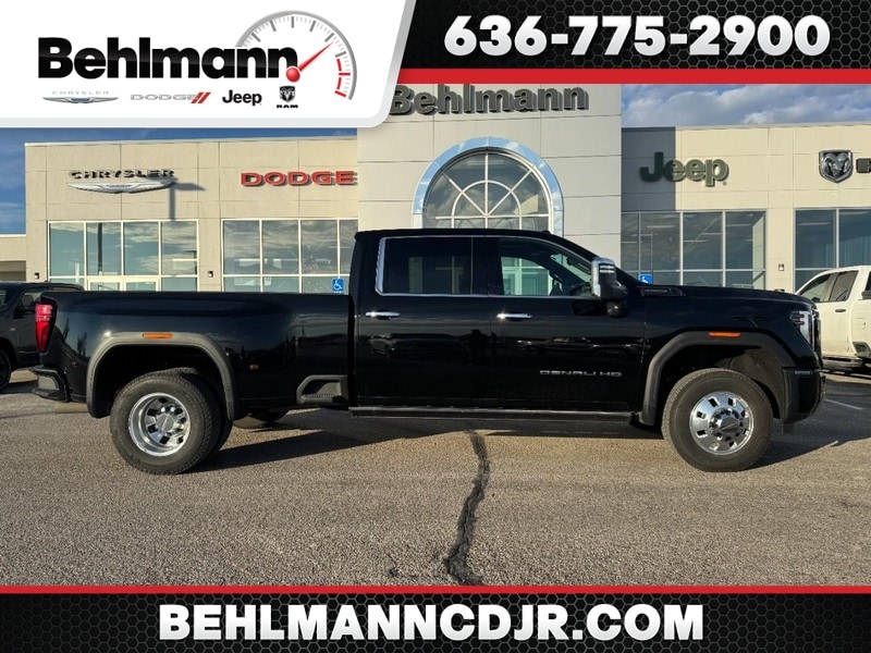 2024 GMC Sierra 3500HD Denali Ultimate's photo
