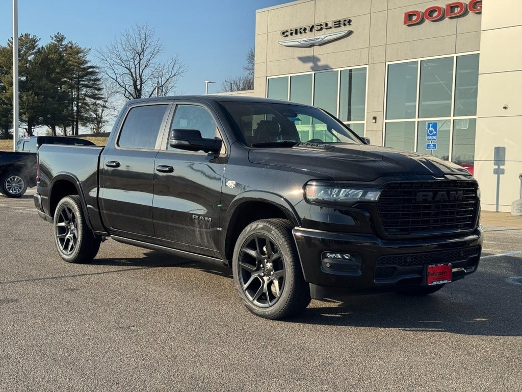 New 2026 Ram 1500 LARAMIE CREW CAB 4X4 5'7 BOX Pickup