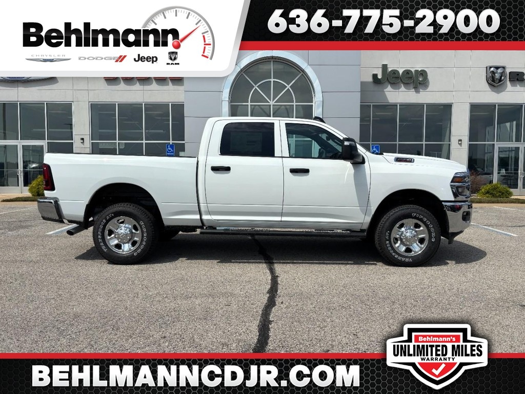 New 2026 Ram 2500 TRADESMAN CREW CAB 4X4 6'4 BOX Pickup