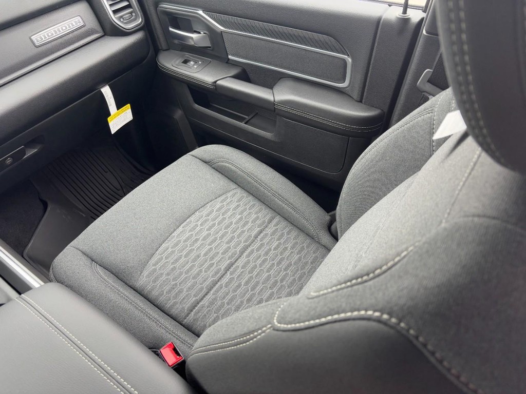 2026 RAM 2500 Big Horn - Photo 12