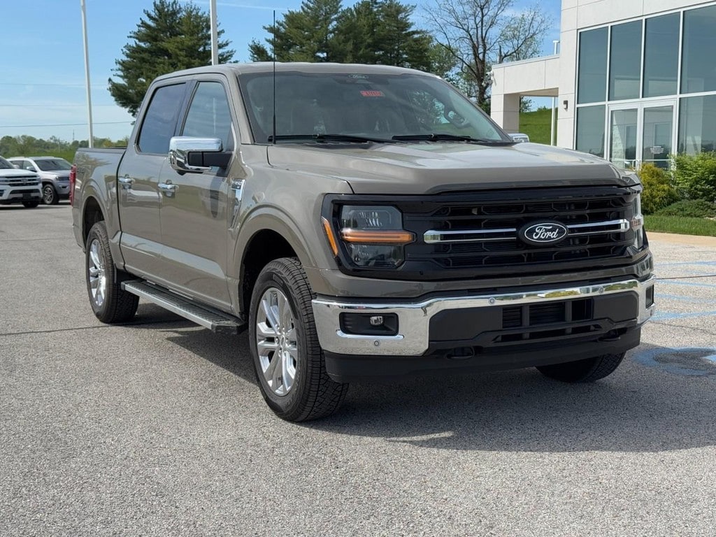 Used 2025 Ford F-150 XLT Truck SuperCrew Cab