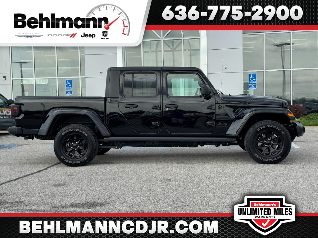 2022 Jeep Gladiator WILLYS SPORT's photo