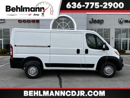 2025 Ram 2500 Cargo Van Tradesman Low Roof 136' WB w/Pass Seat Cargo Van