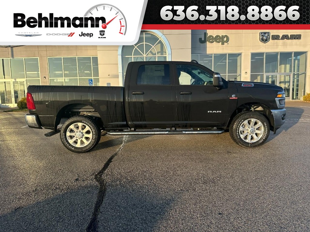 2026 Ram 2500 BIG HORN CREW CAB 4X4 Pickup