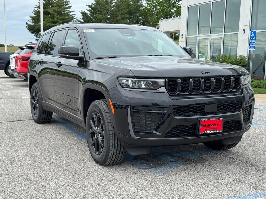 New 2026 Jeep Grand Cherokee L LAREDO ALTITUDE 4X4 Sport Utility