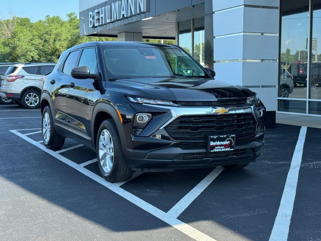 Used 2024 Chevrolet Trailblazer LS SUV