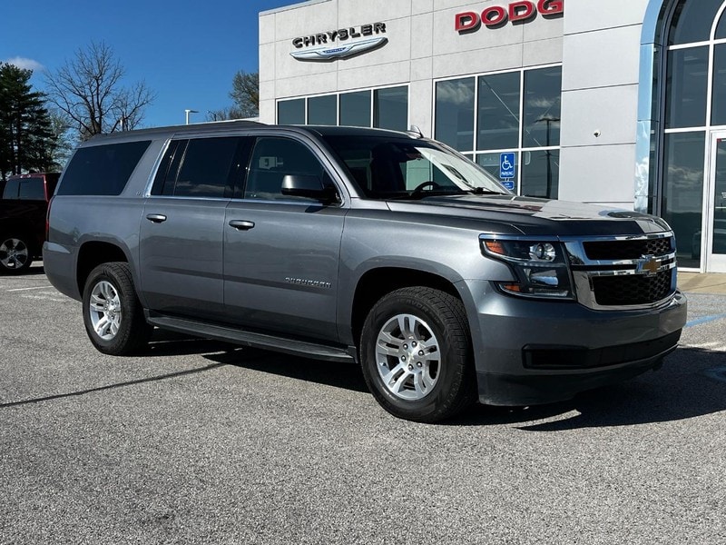 Used 2020 Chevrolet Suburban LT with VIN 1GNSKHKC0LR265128 for sale in Troy, MO