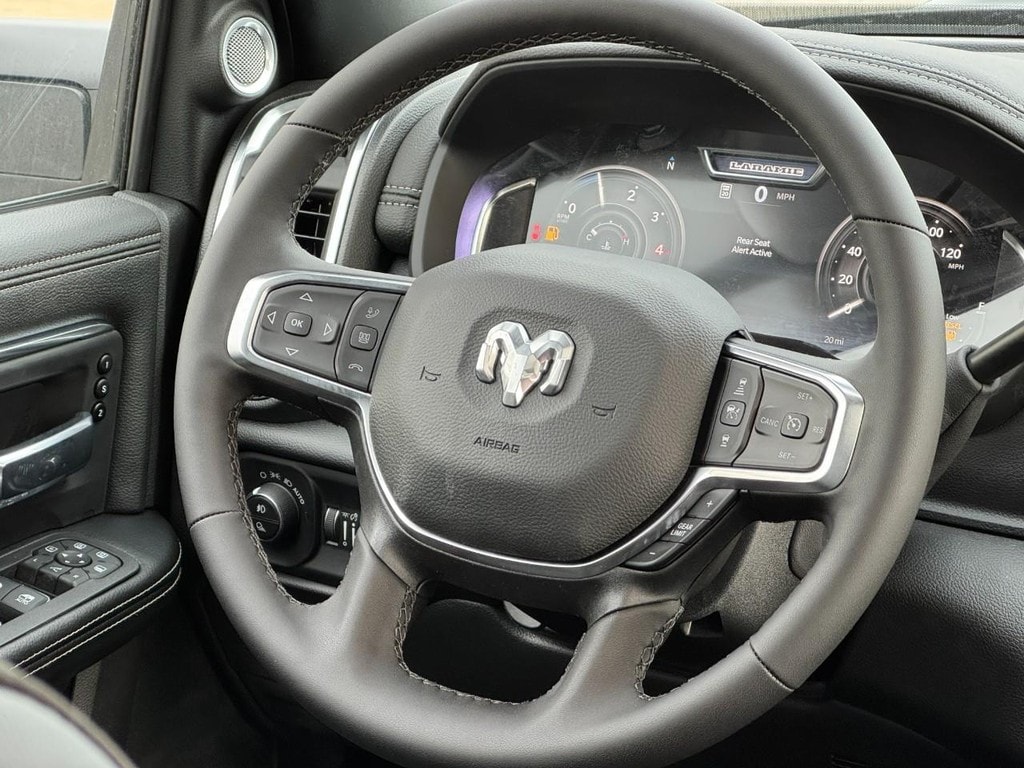 2026 RAM 2500 Laramie - Photo 10