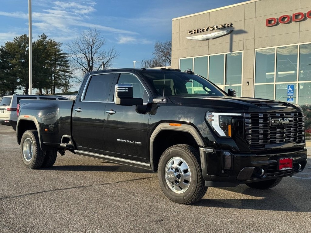 Used 2024 GMC Sierra 3500 HD Denali Ultimate Truck Crew Cab