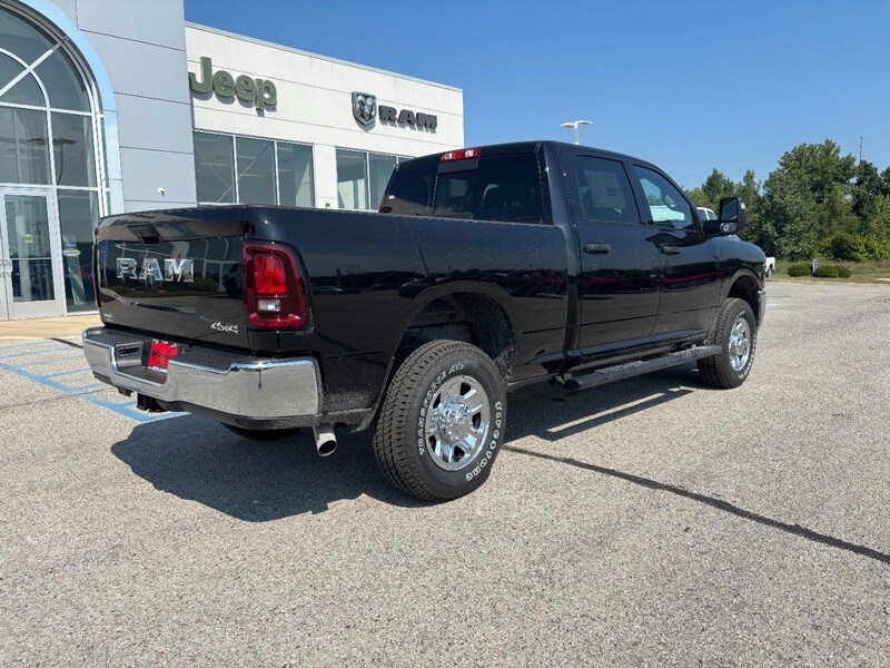 2026 Ram 2500 Tradesman photo 2