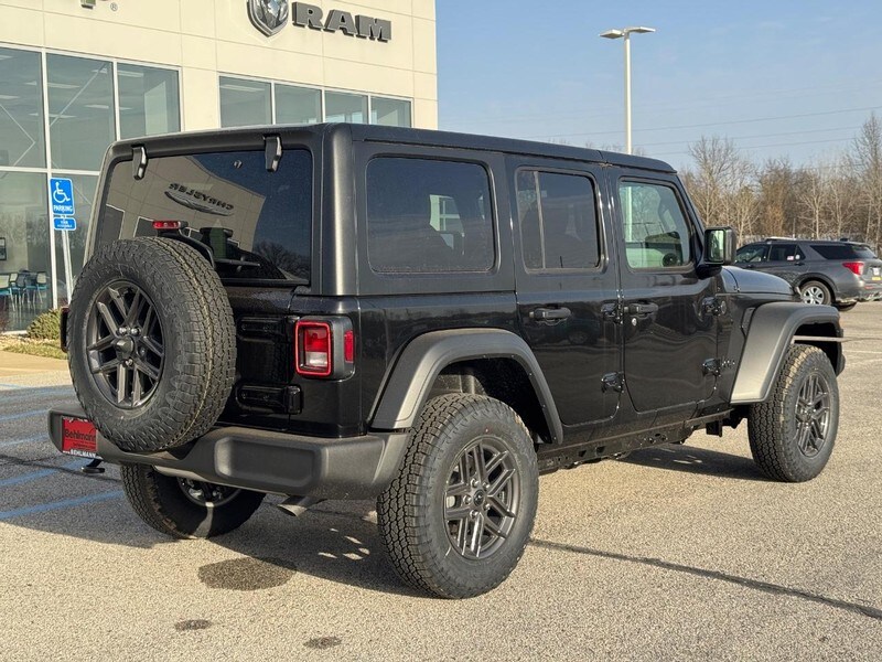 2025 Jeep Wrangler Sport S photo 3
