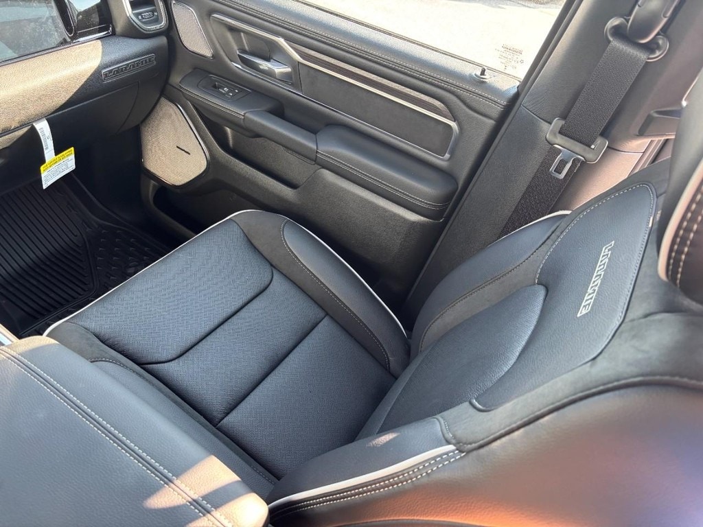 2026 RAM 1500 Laramie - Photo 13