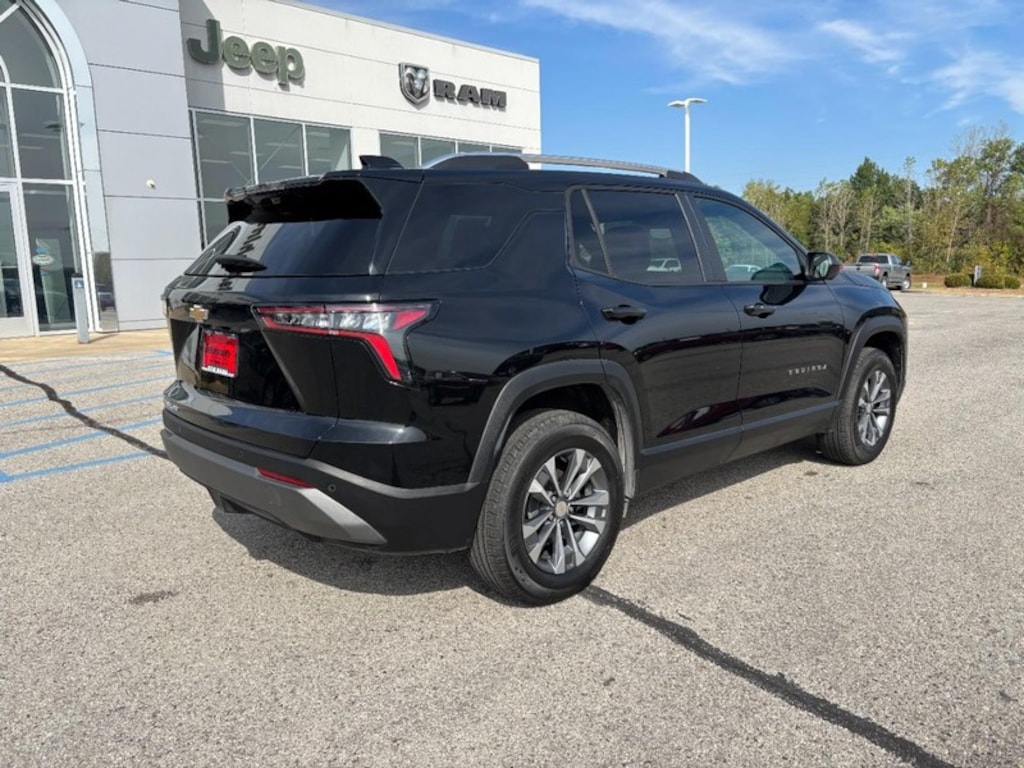 Used 2025 Chevrolet Equinox LT SUV