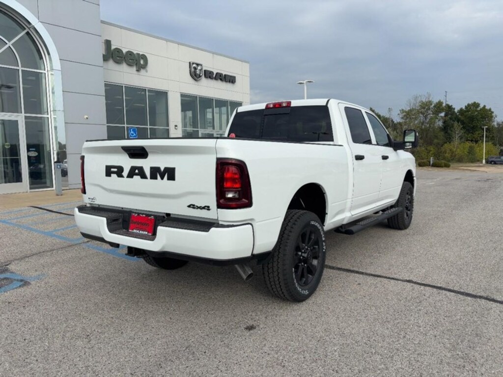 New 2026 Ram 2500 BLACK EXPRESS CREW CAB 4X4 6'4 BOX Pickup