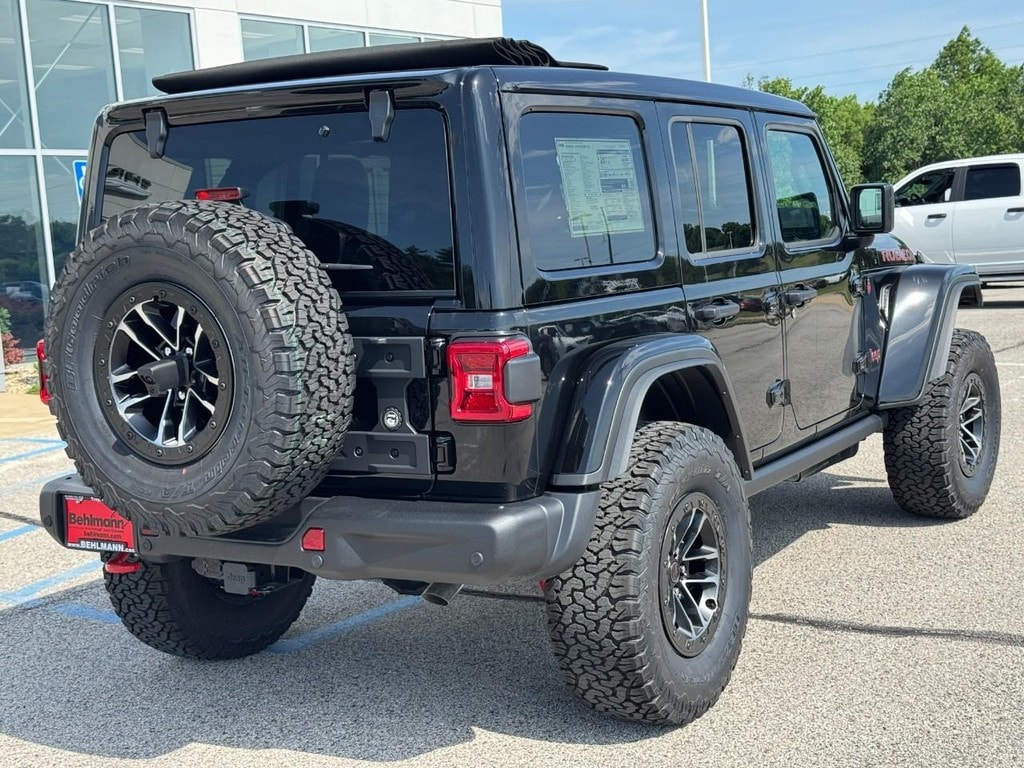 New 2026 Jeep Wrangler 4-DOOR RUBICON X Sport Utility