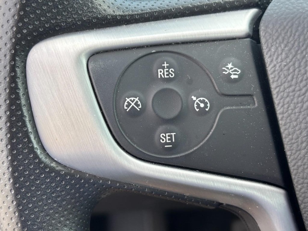 2023 GMC Acadia SLE - Photo 21