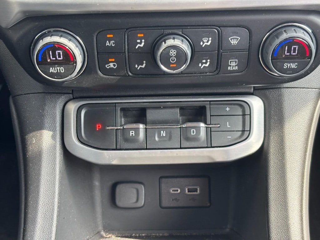 2023 GMC Acadia SLE - Photo 18