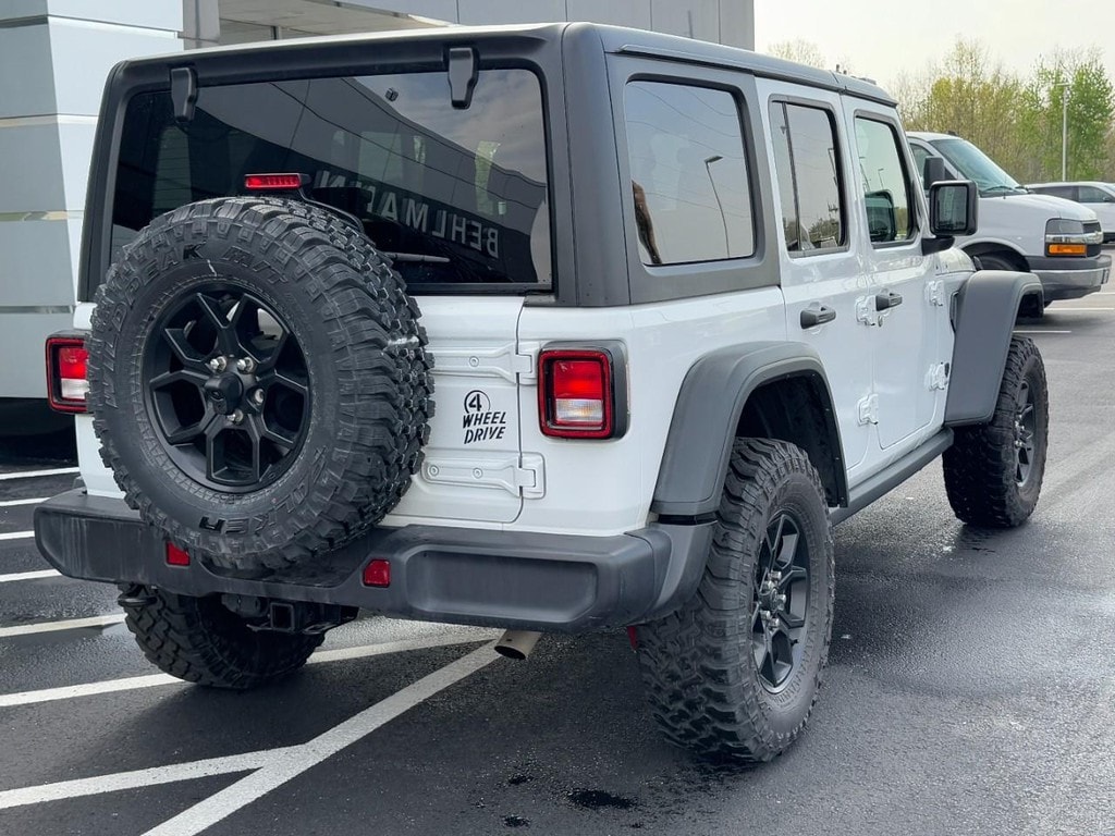 Used 2025 Jeep Wrangler Sport SUV