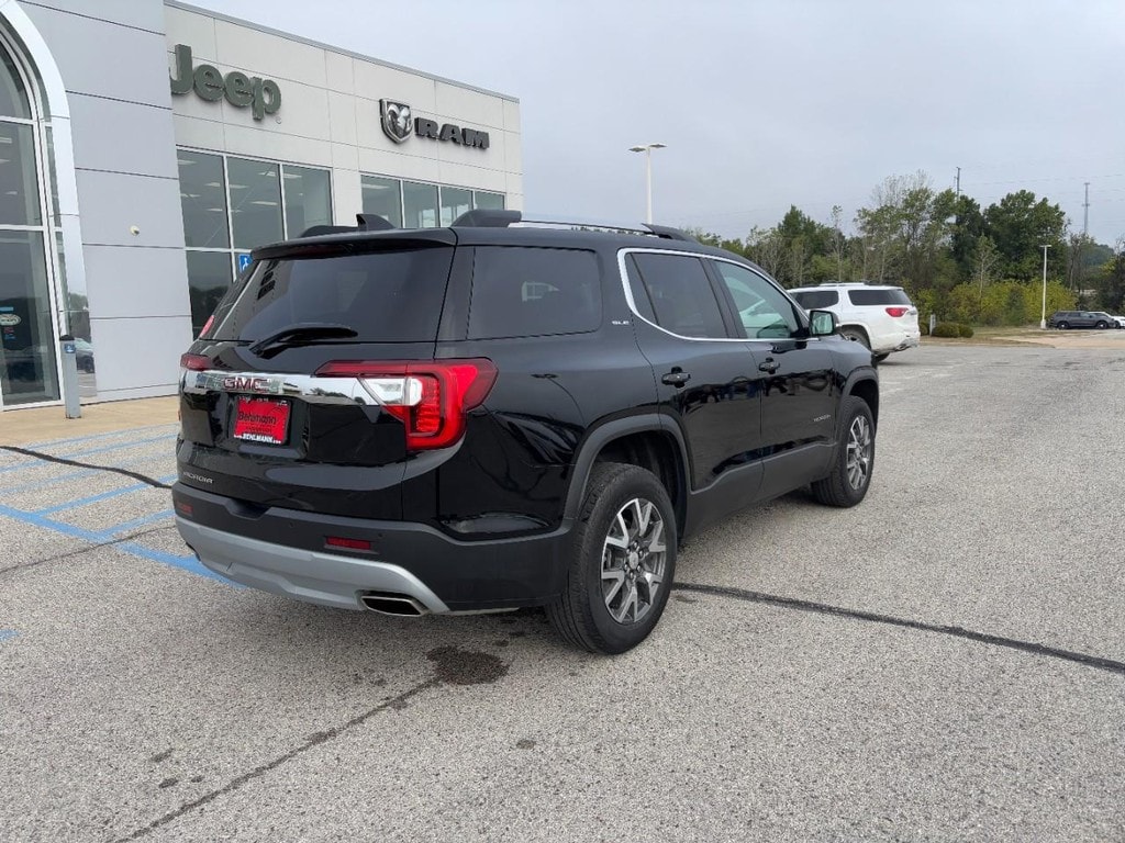 Used 2023 GMC Acadia SLE SUV