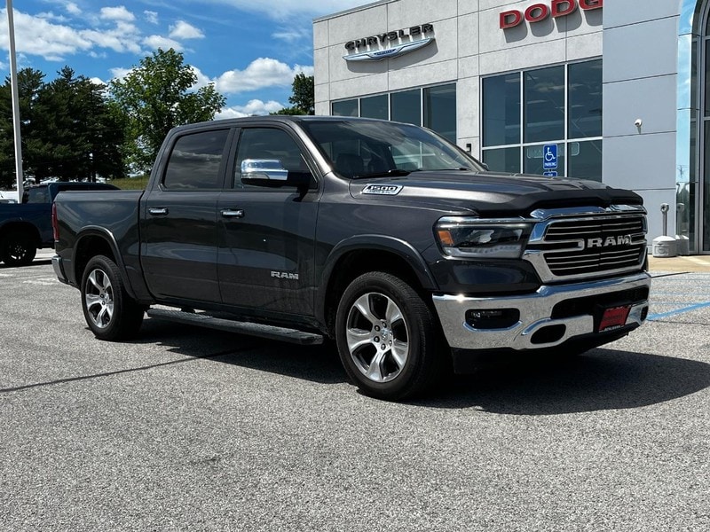 Used 2019 RAM Ram 1500 Pickup Laramie with VIN 1C6SRFJT8KN732402 for sale in Troy, MO